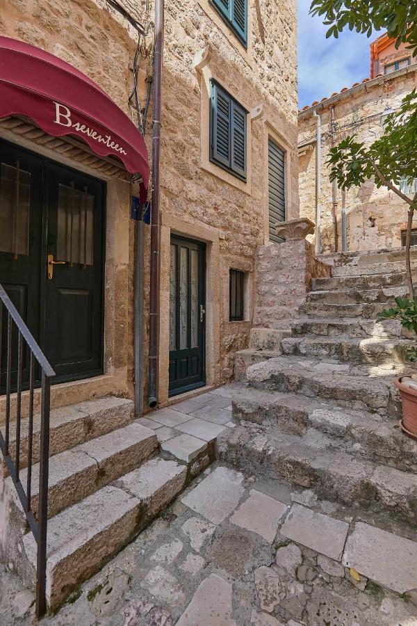 B18 Dubrovnik