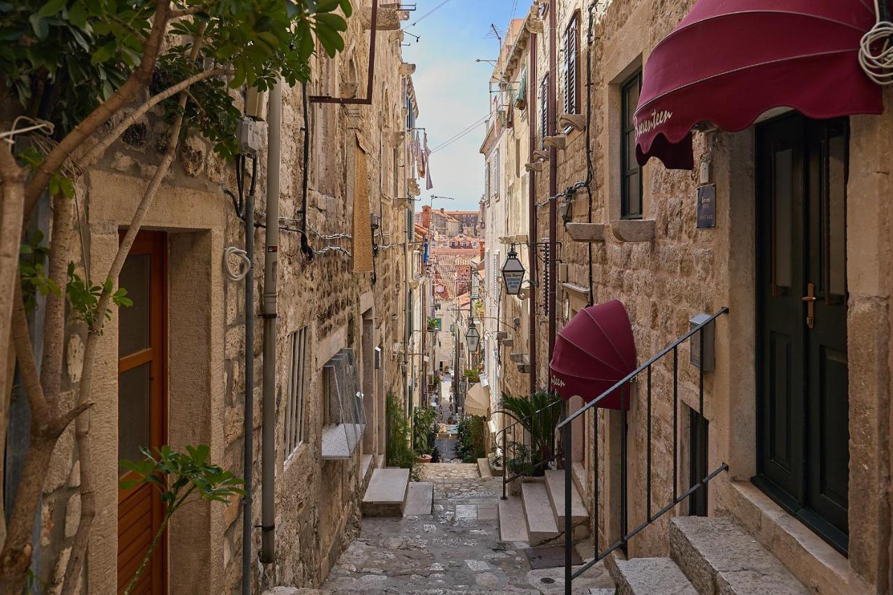 B18 * Dubrovnik